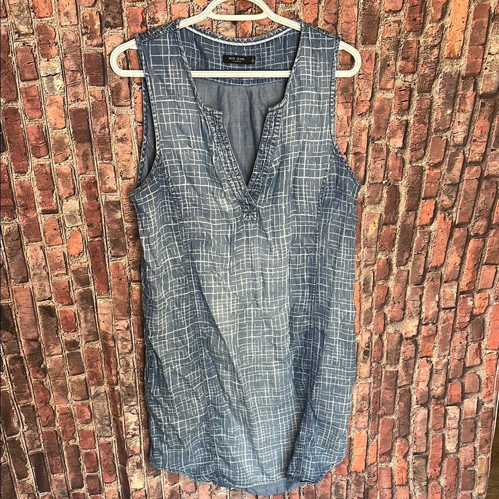 Max Jeans Blue White Grid Sleeveless dress women’s Top Large
